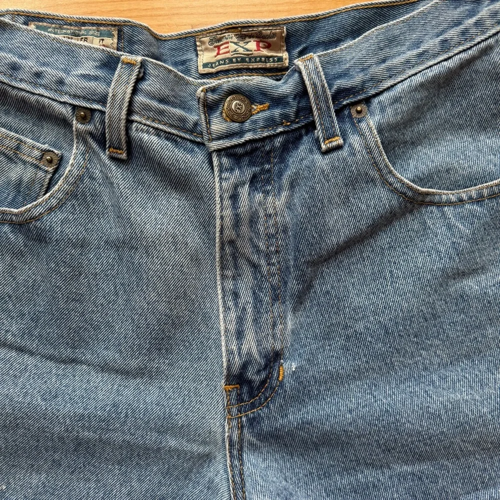 Vintage express jean shorts